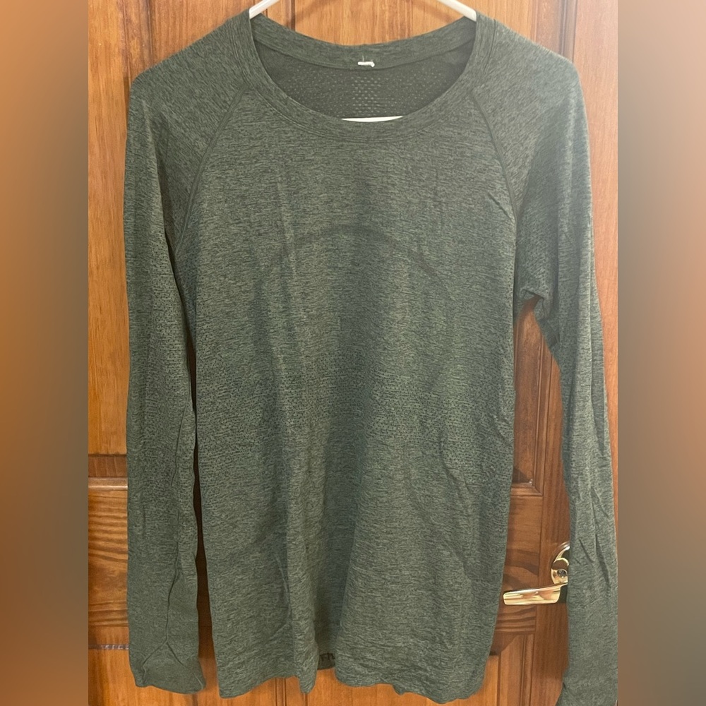 Lululemon Swiftly Tech Long - Sleeve Shirt 2.0